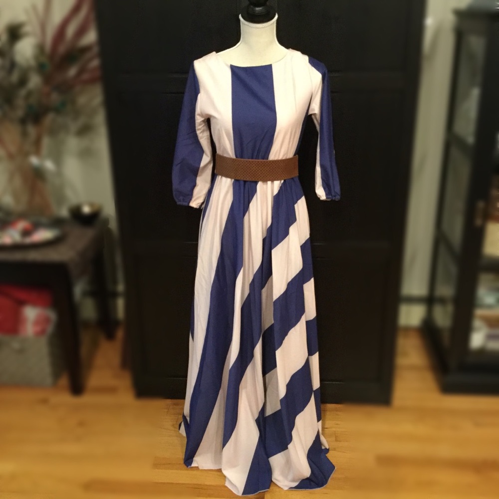 ✨HOST PICK!✨ Blue and Blush dress 💙💗 - Picture 4 of 4